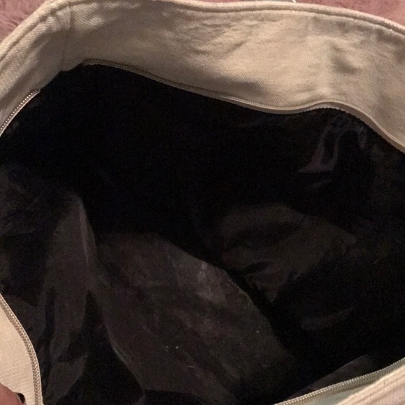 White and gold victoria’s secret bag - Picture 6 of 6